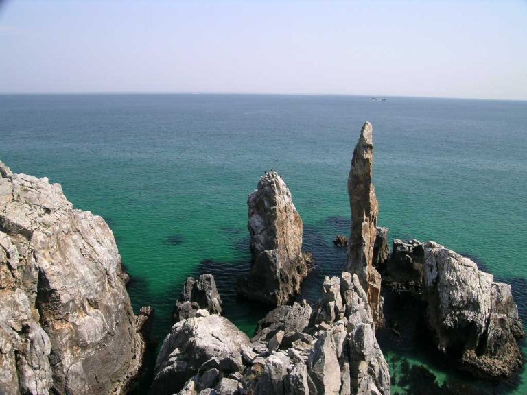 Read more about the article 2005년 04월 추암 촛대바위